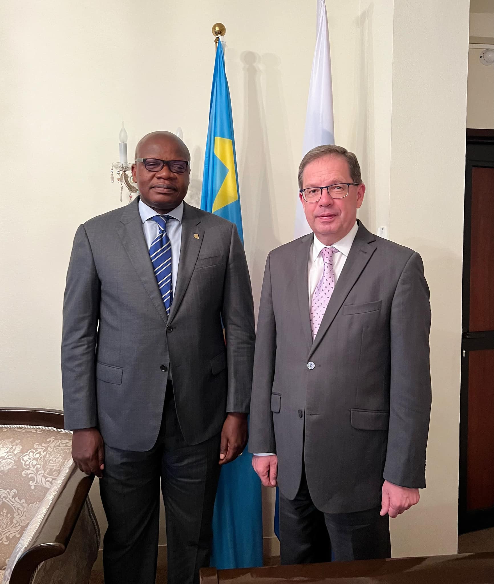La rencontre de l'Ambassadeur de la Fédération de Russie avec un député national de la RD Congo