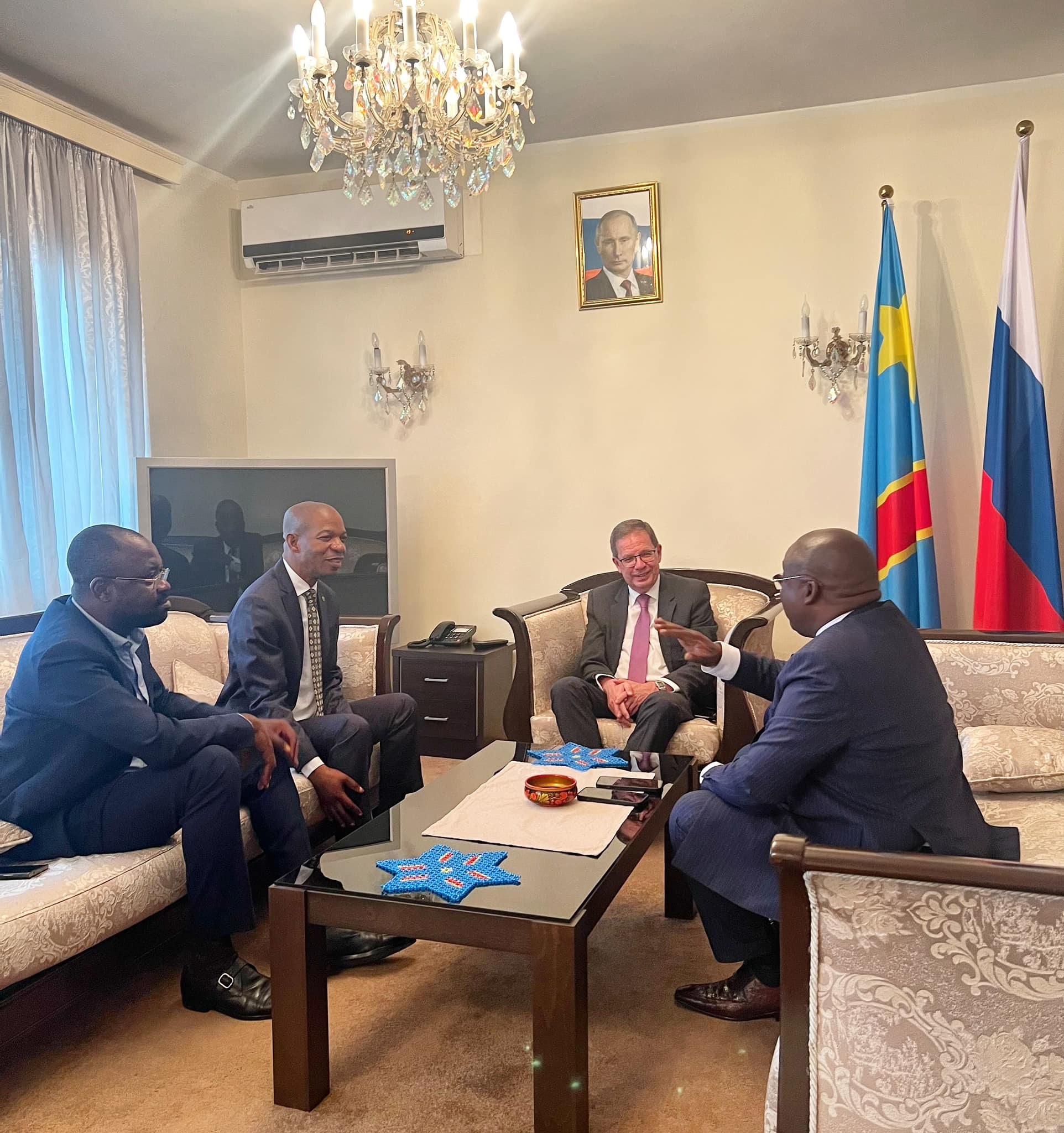 Sur la rencontre de l’Ambassadeur de la Russie avec les députés de l'Assemblée nationale de la RD Congo